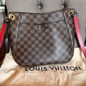 Louis Vuitton South Bank Besace